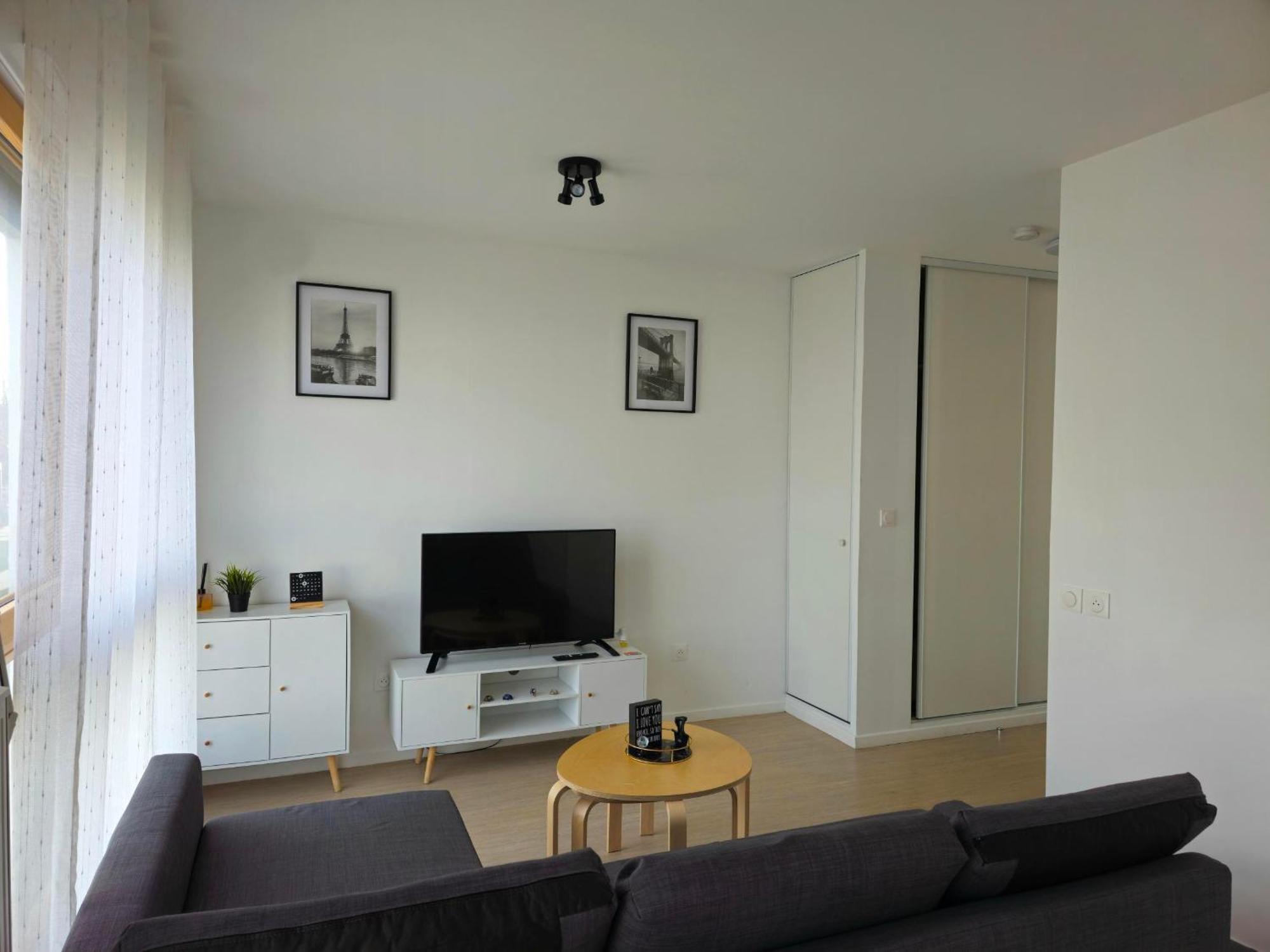 Studio Entre Paris Et Disney Appartement Bussy-Saint-Georges Buitenkant foto